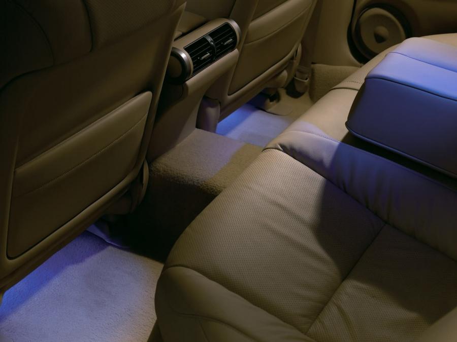 Интерьер Acura RL (KB1) 2006 года  (CN) (фото 6 из 31)